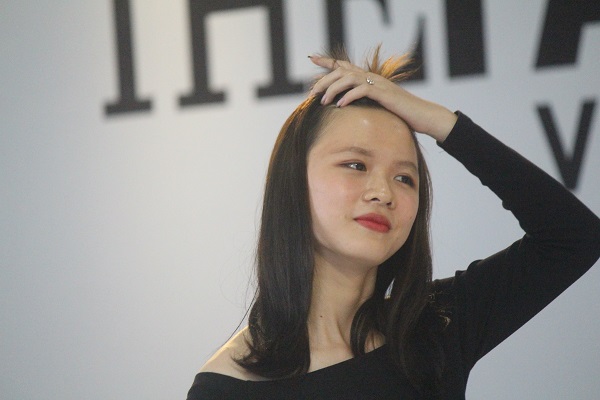 Nam Trung liên tục bắt thí sinh xóa lớp trang điểm, 3 HLV lập tức làm điều chưa từng có tại The Face